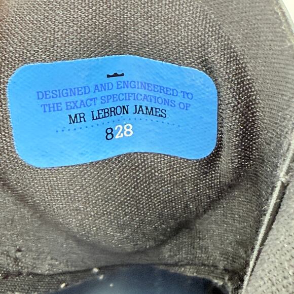 Nike LeBron 8 V/2 Treasure Blue White Black main image 7